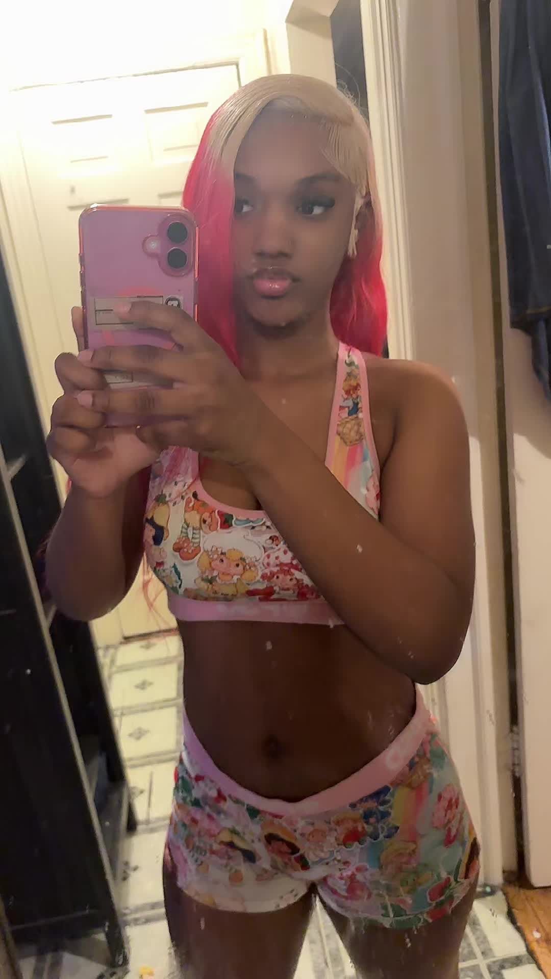 @Monaee🍦🫧