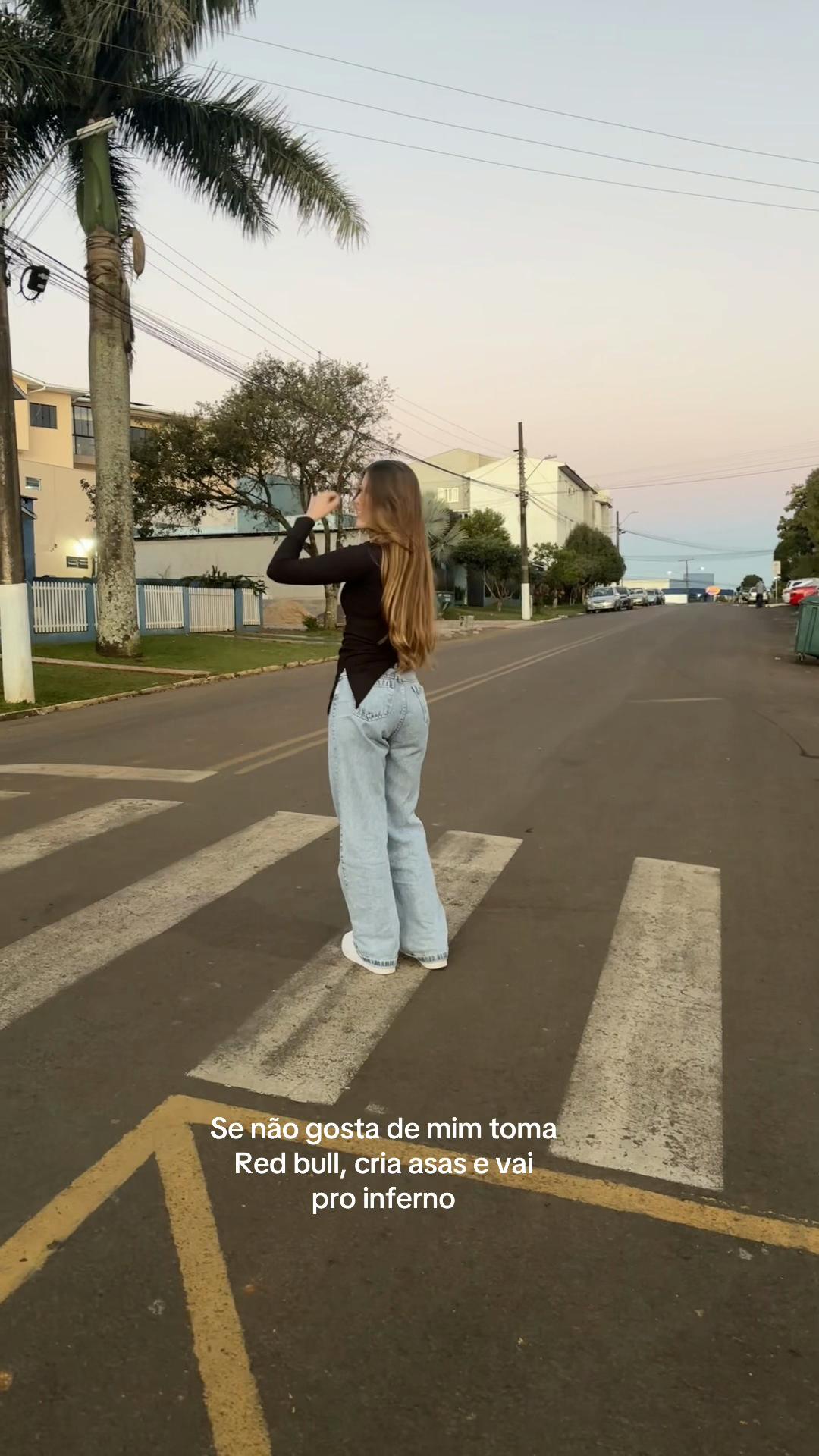 @Maiara_schmith