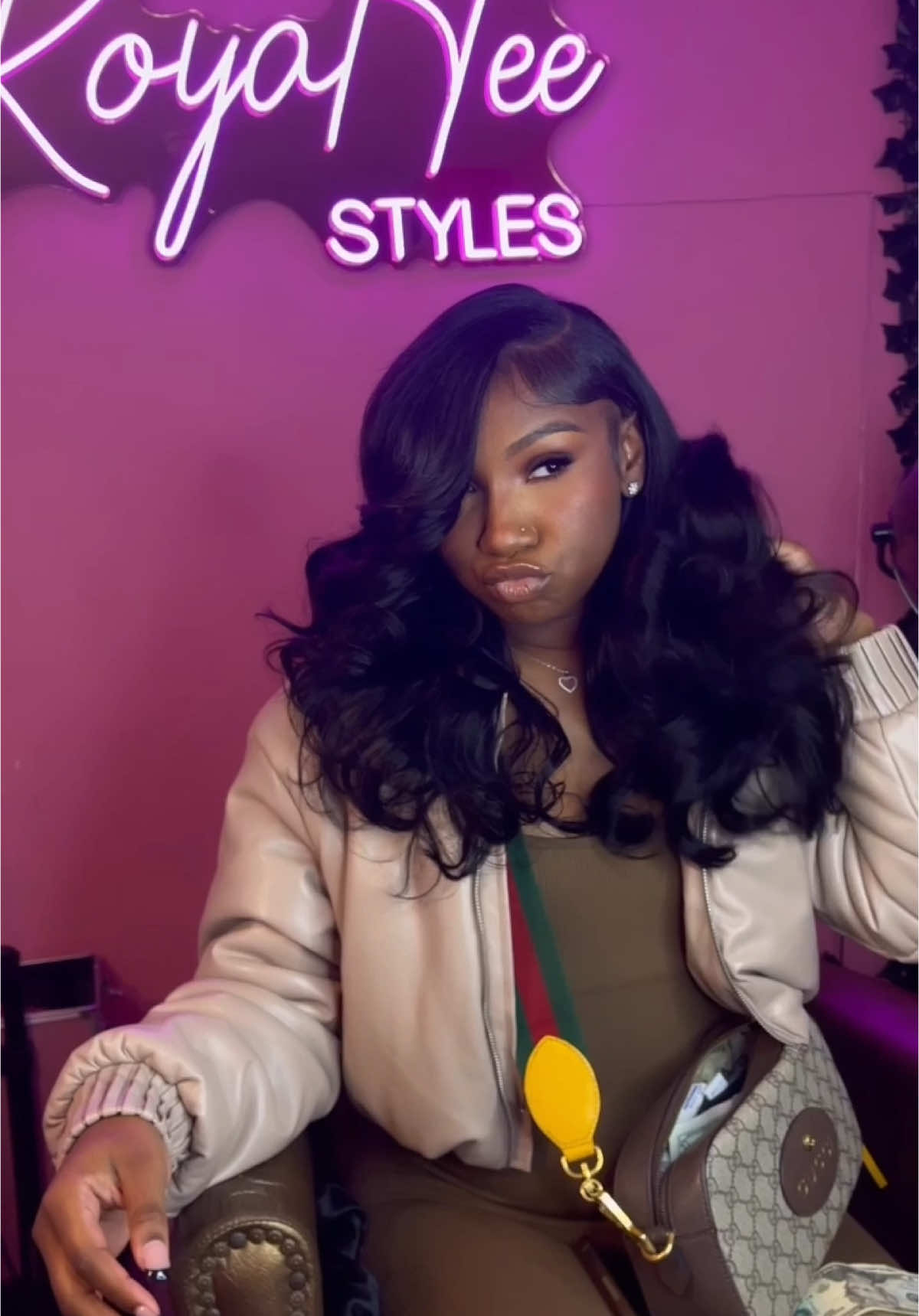 @RoyalTee Styles