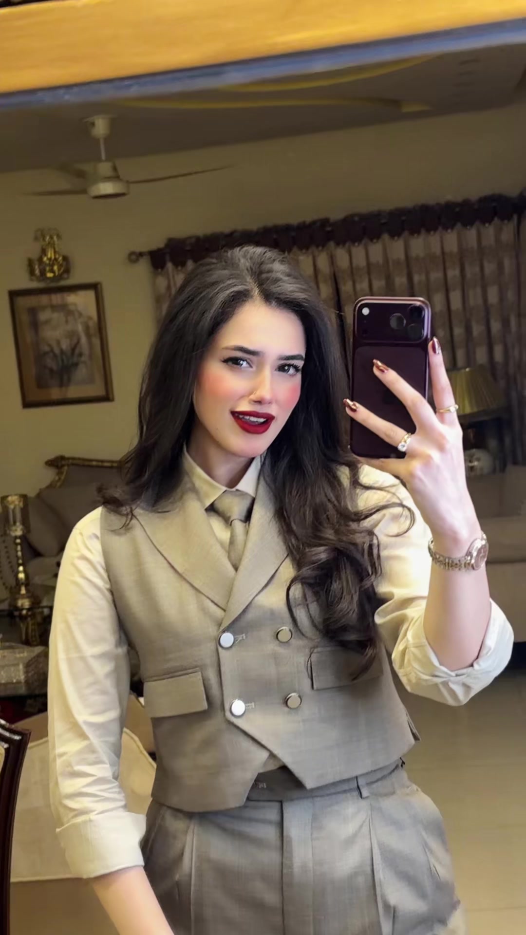 @Alina Amir
