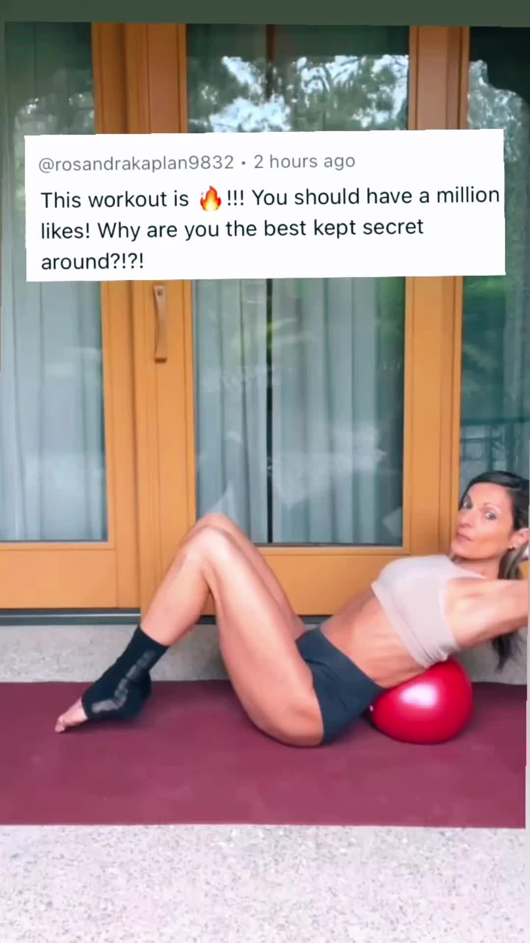@Lydia Magnoli | Home Workouts