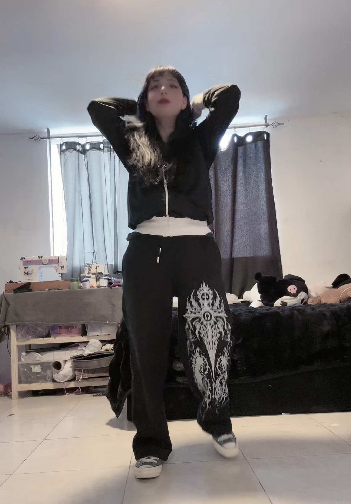 @Sannet🕷️🖤