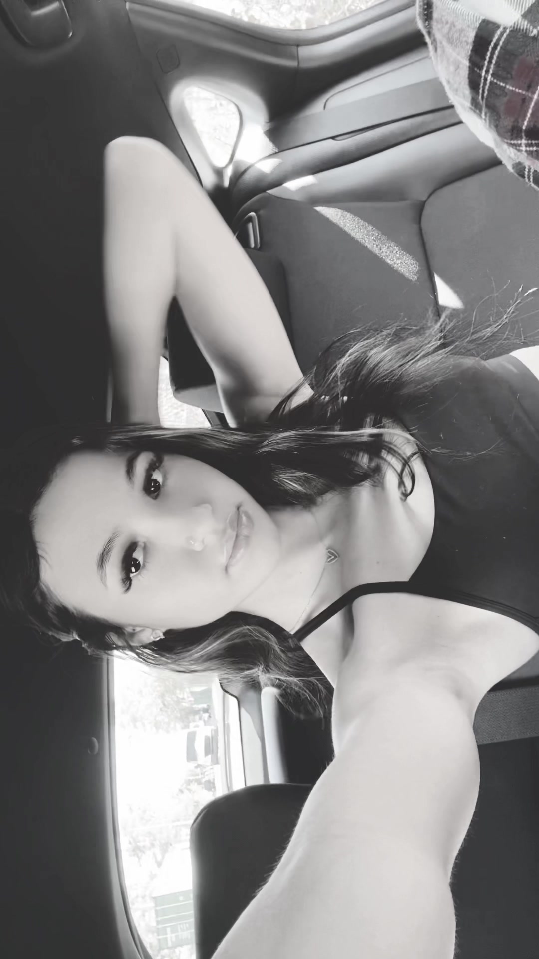 @𝒿𝑒𝓃𝓃𝒶🍒