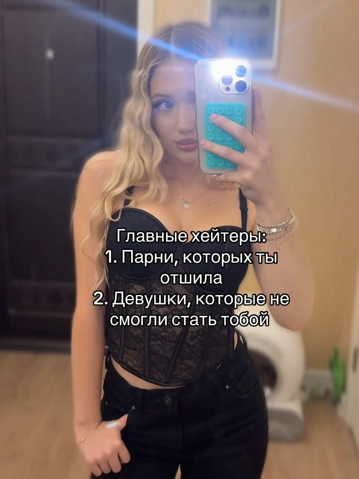 @karina_yu