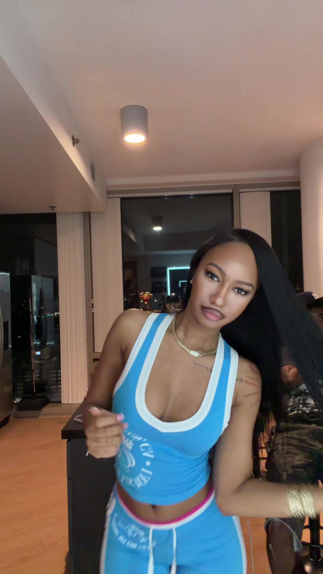 @malanalynette