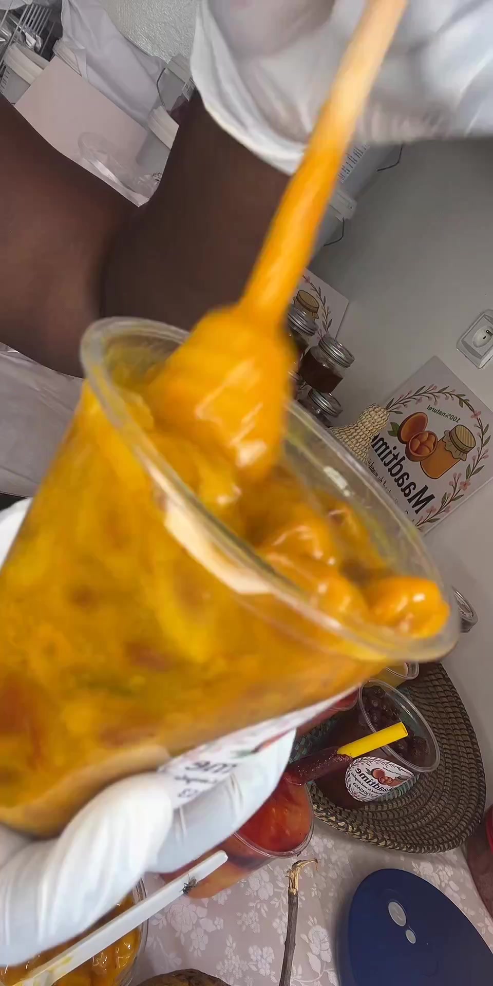@MAADTIME😋😋😋