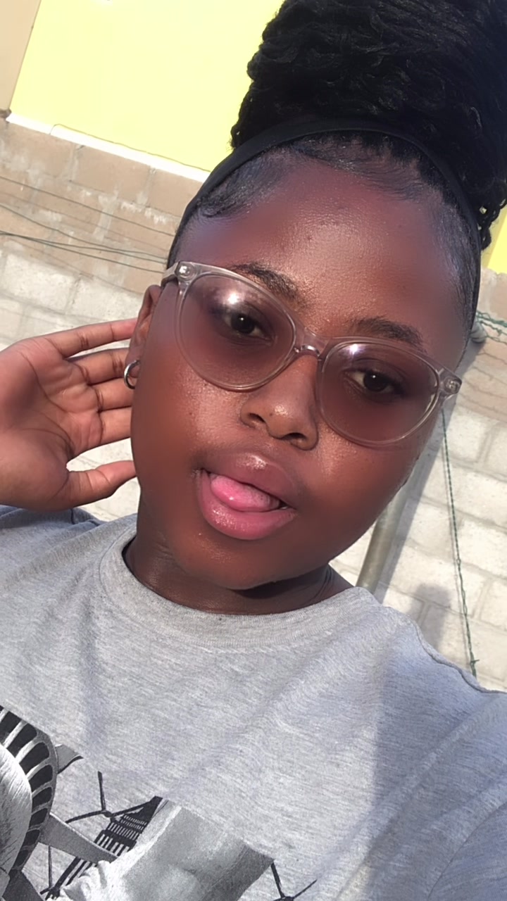 @Inamqongo🐣.