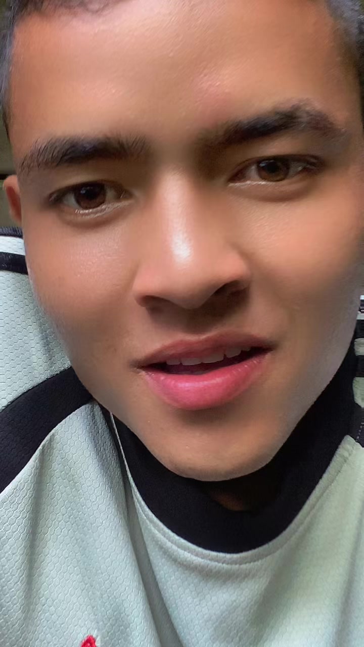 @LAHUREY BOY 🥷