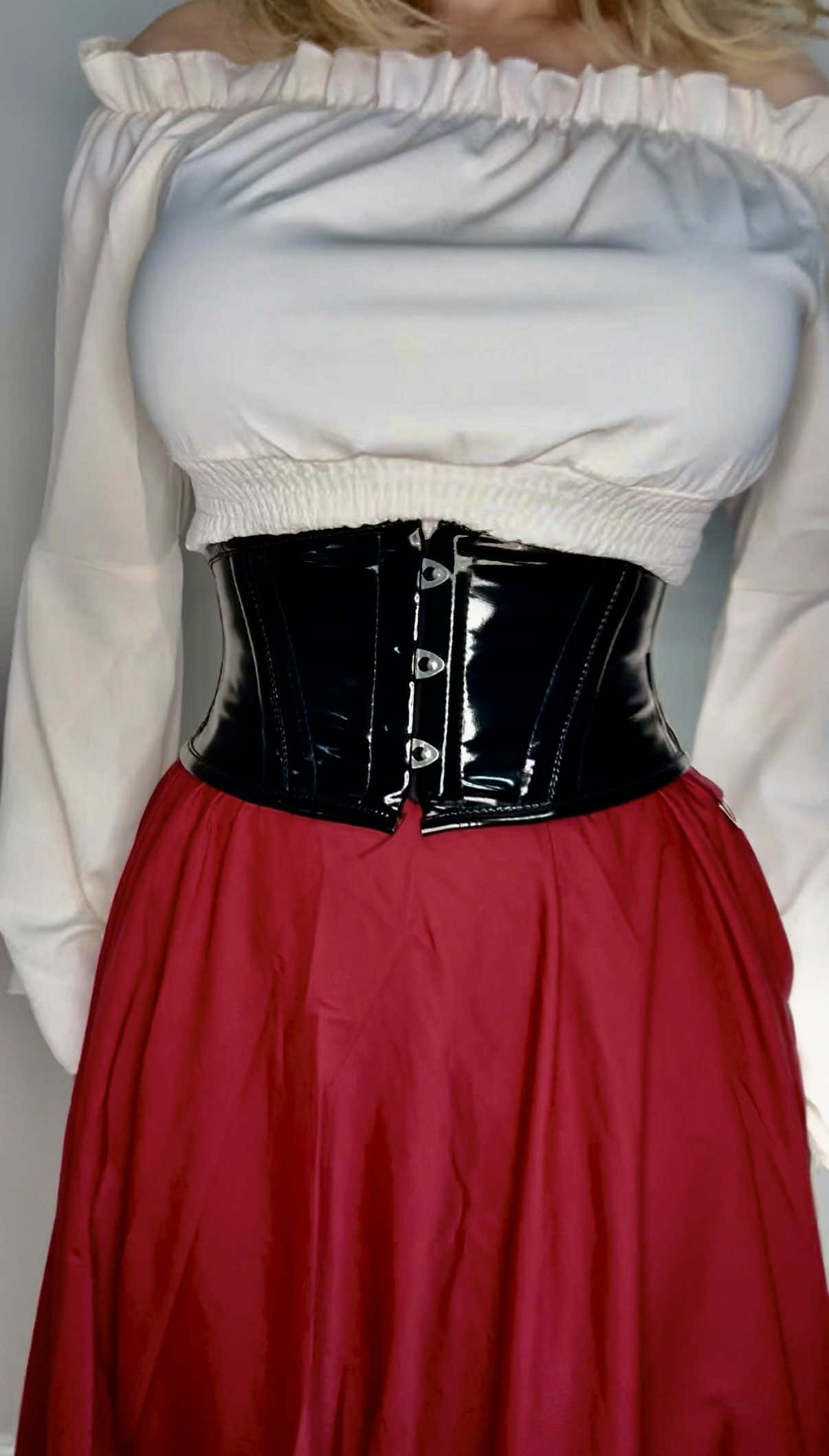 @Glamorous Corset