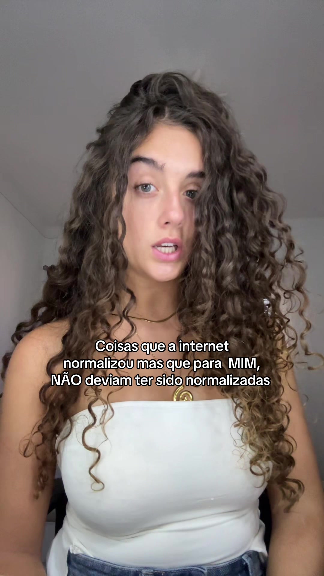 @laratorrez_