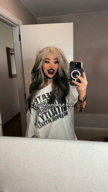 @Em🖤