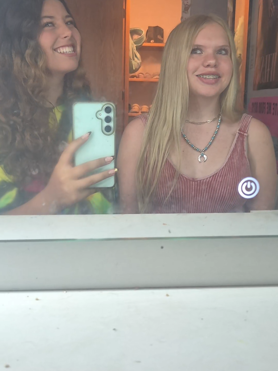 @Taylor.-.