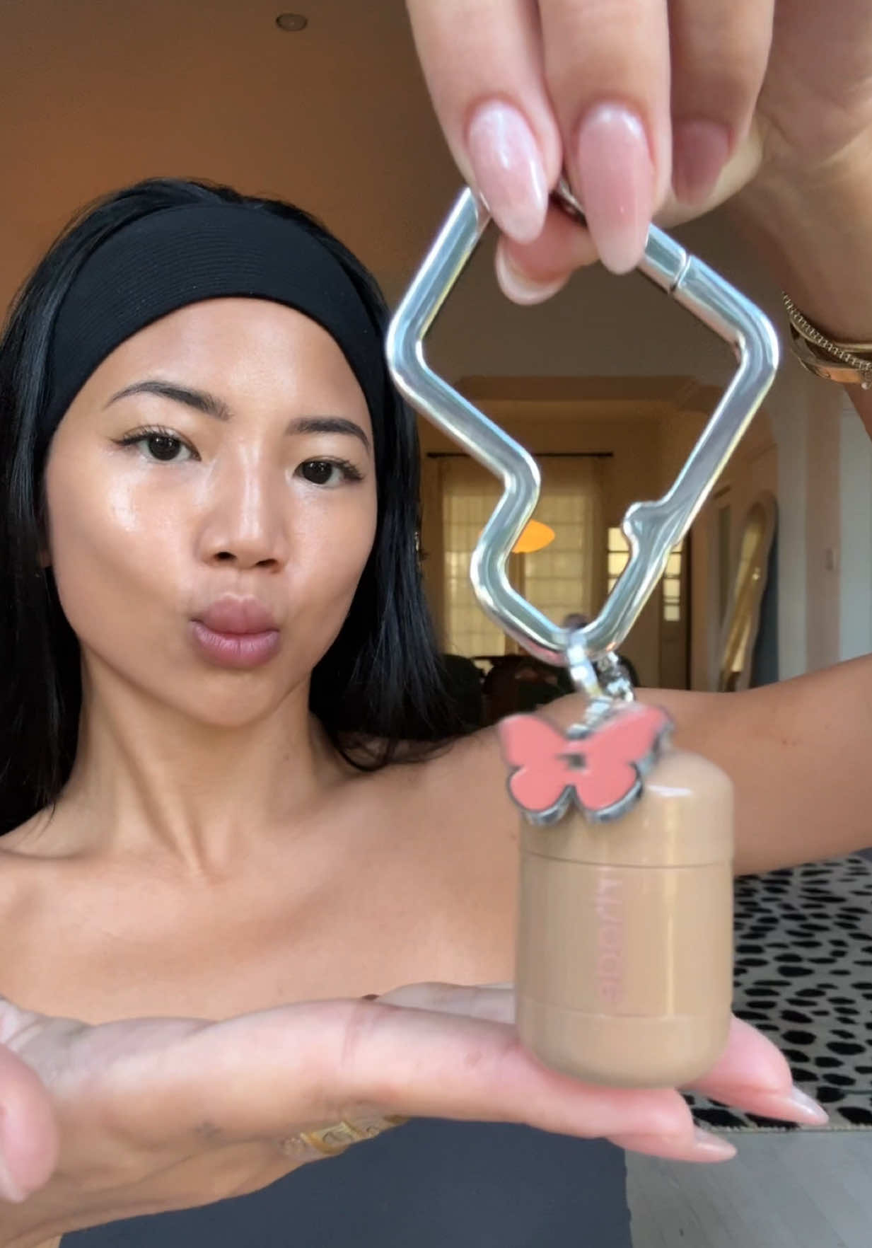 @AliyahWears
