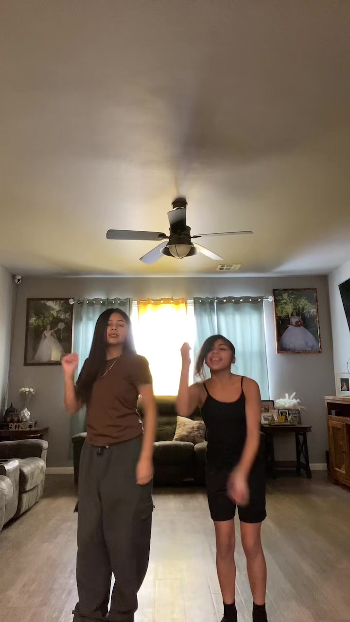 @e02eva18