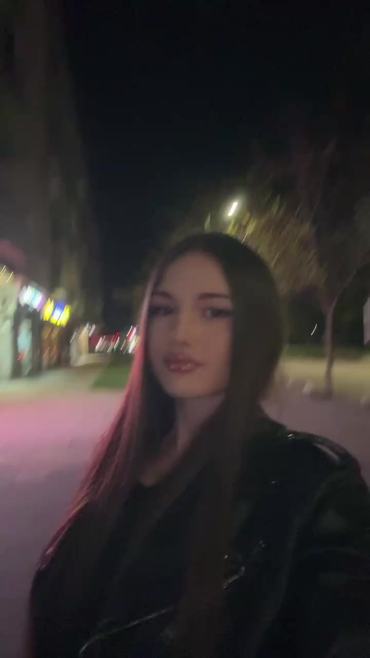 @isidora