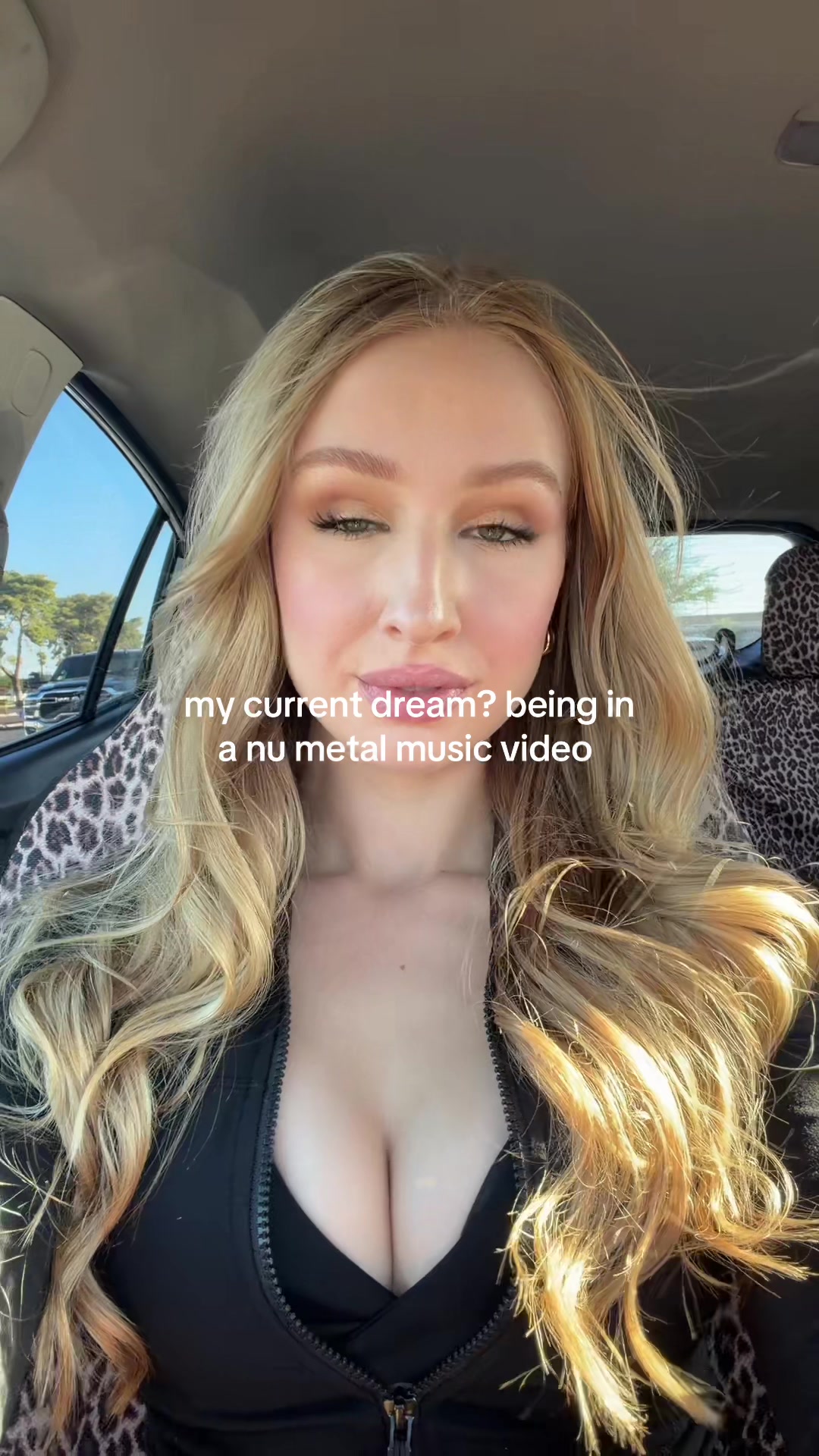 @Courtney 🦢
