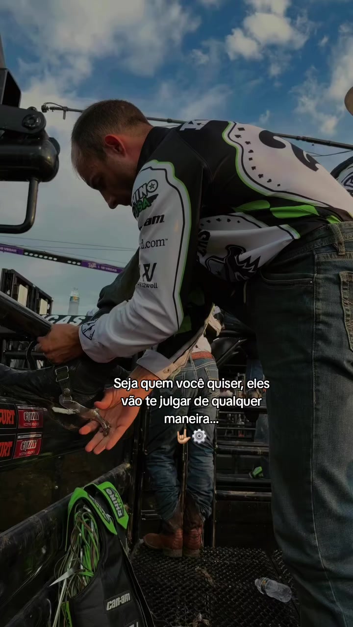 @cowboy 21🤘🏽⚙️🇧🇷🌾🇺🇸