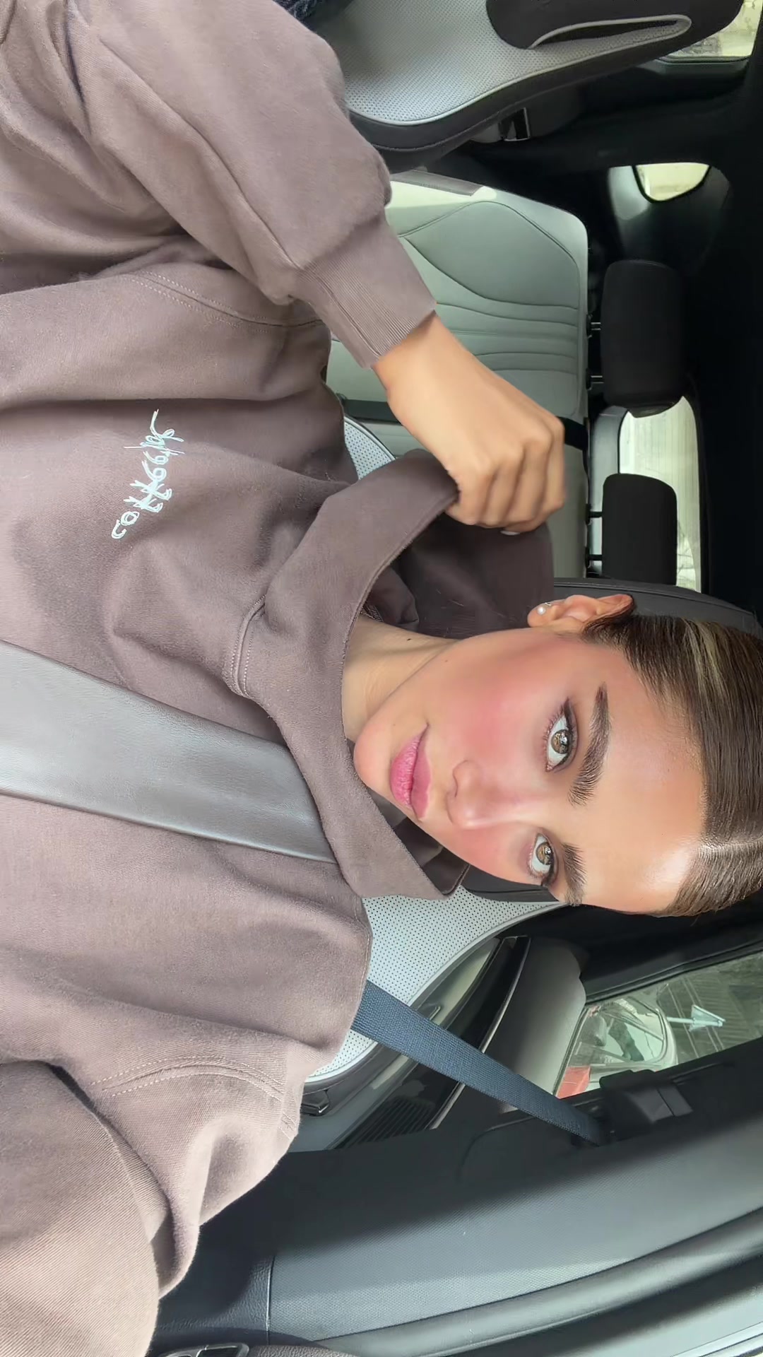 @pariaahari
