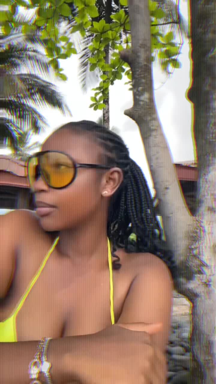 @🦋AMIKE🦋