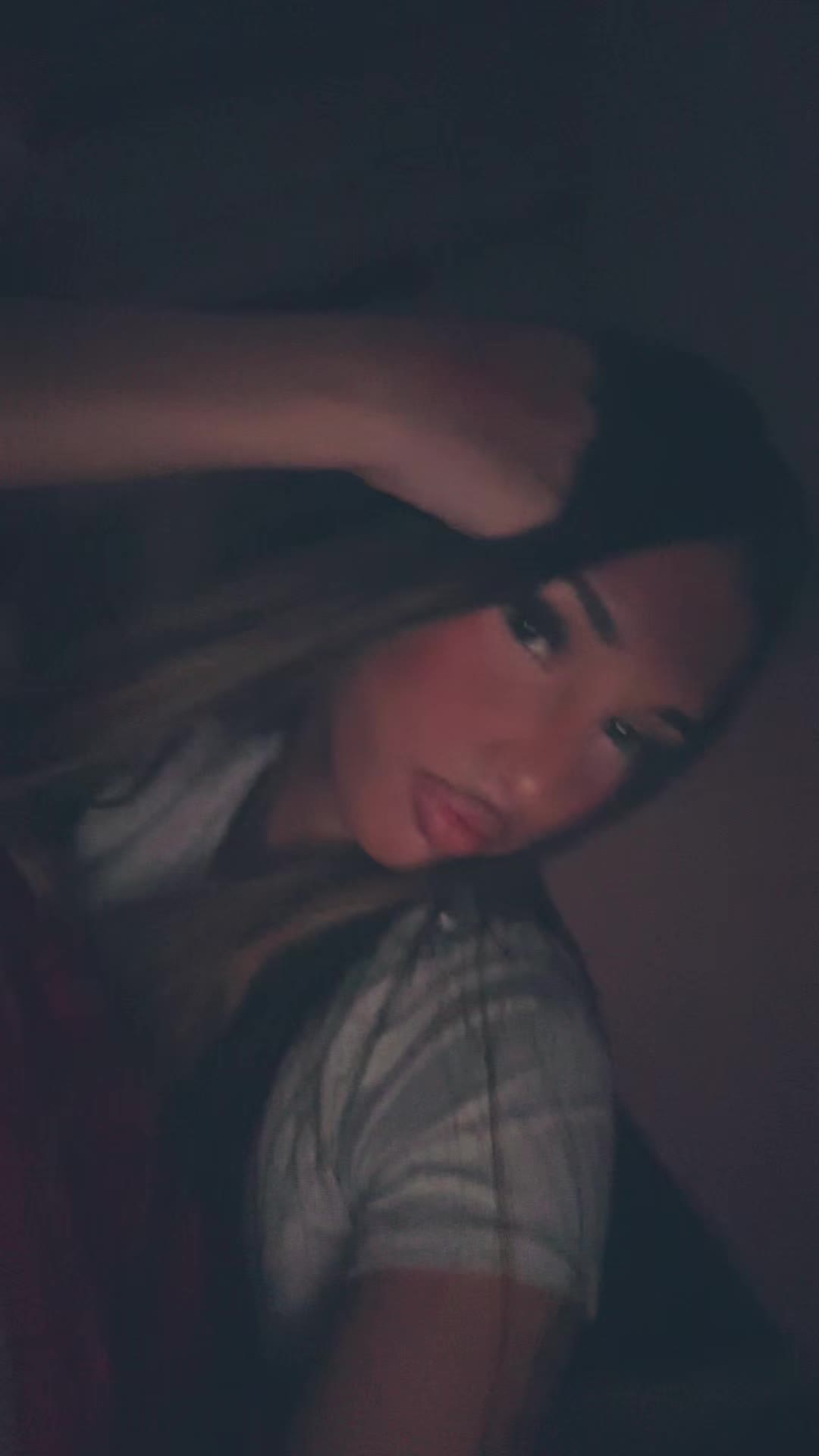 @𝒖𝒔𝒆𝒓.𝒉𝒆𝒍𝒆𝒏𝒂