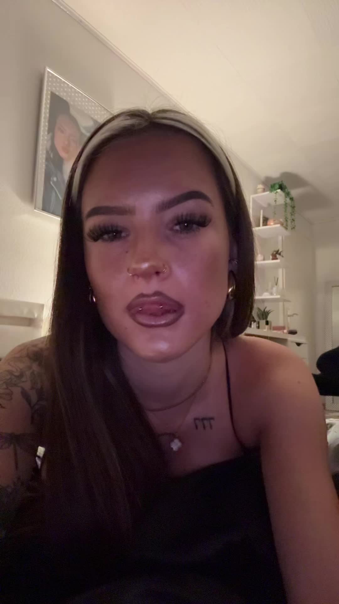 @Amèlie⭐️