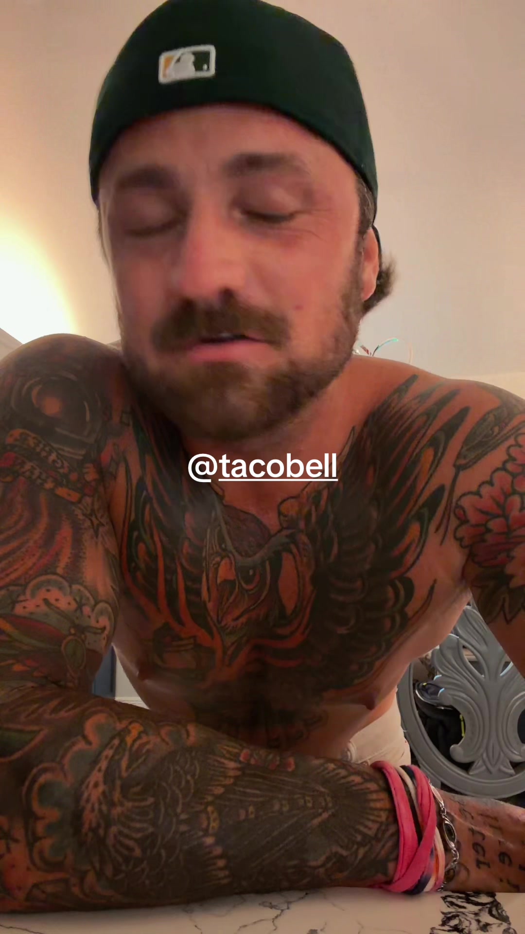@qwertyuio