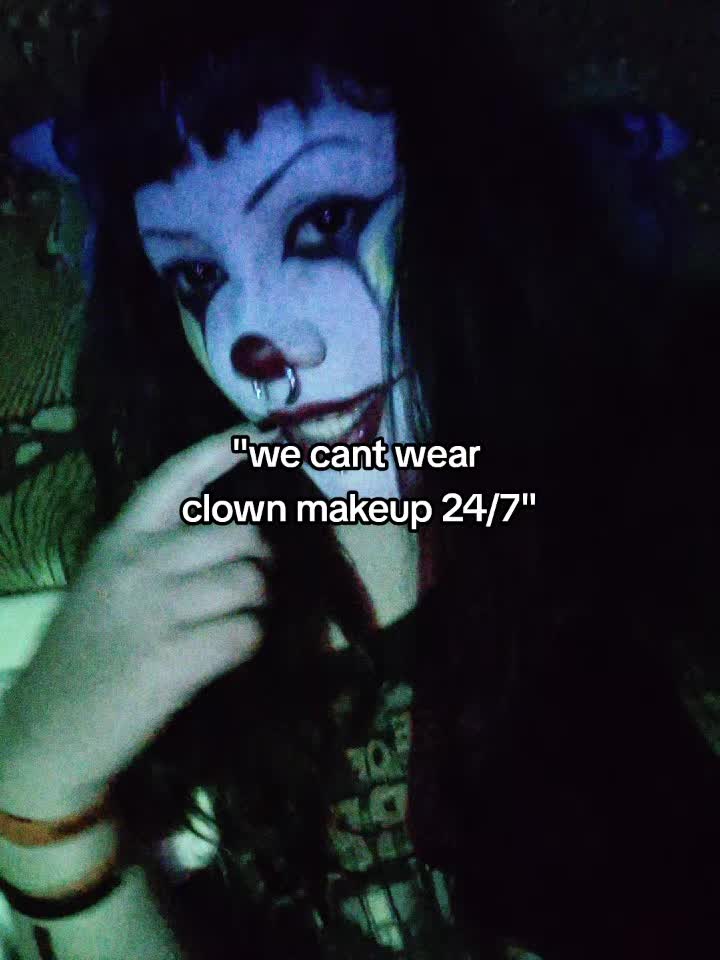 @ClownGutz🤡