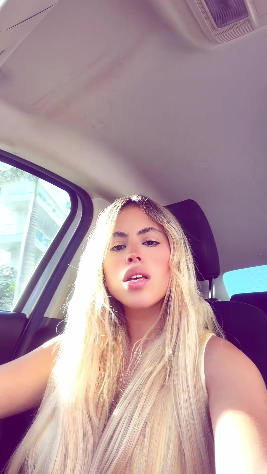 @barbiejhr