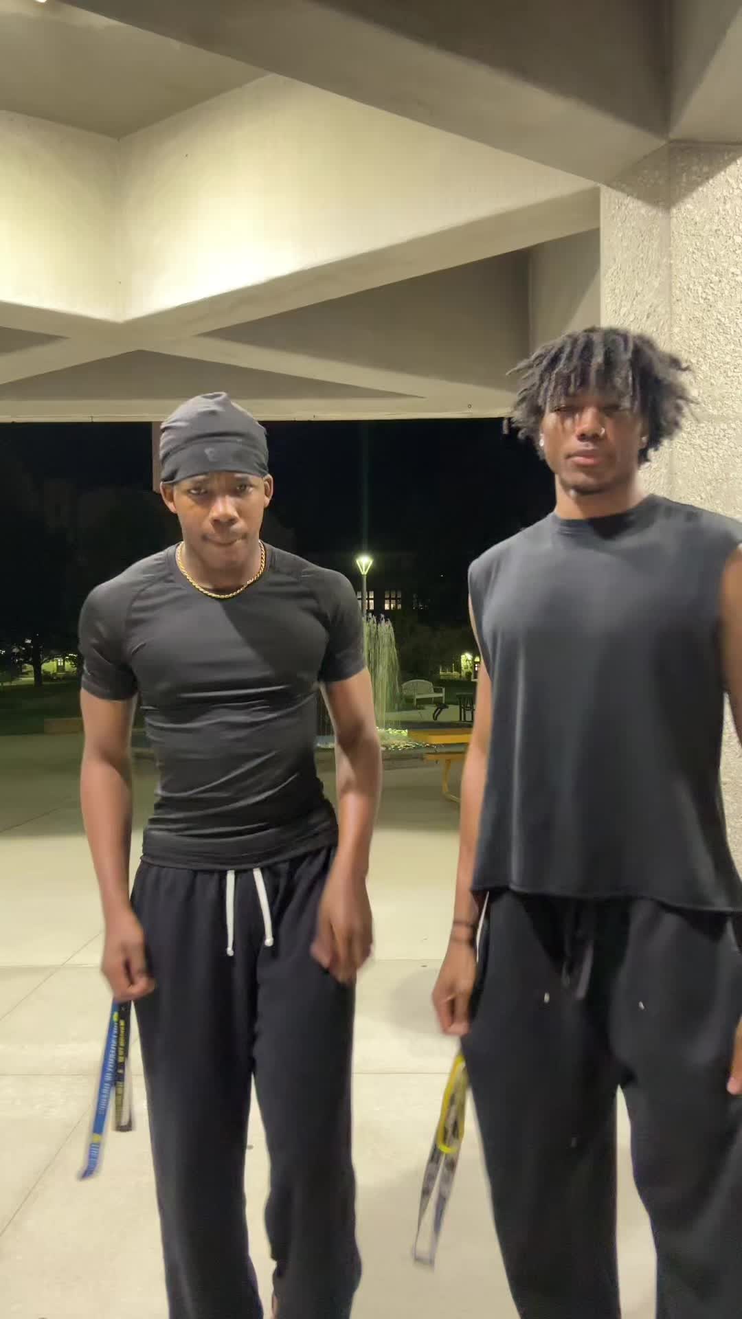 @Dre☣️