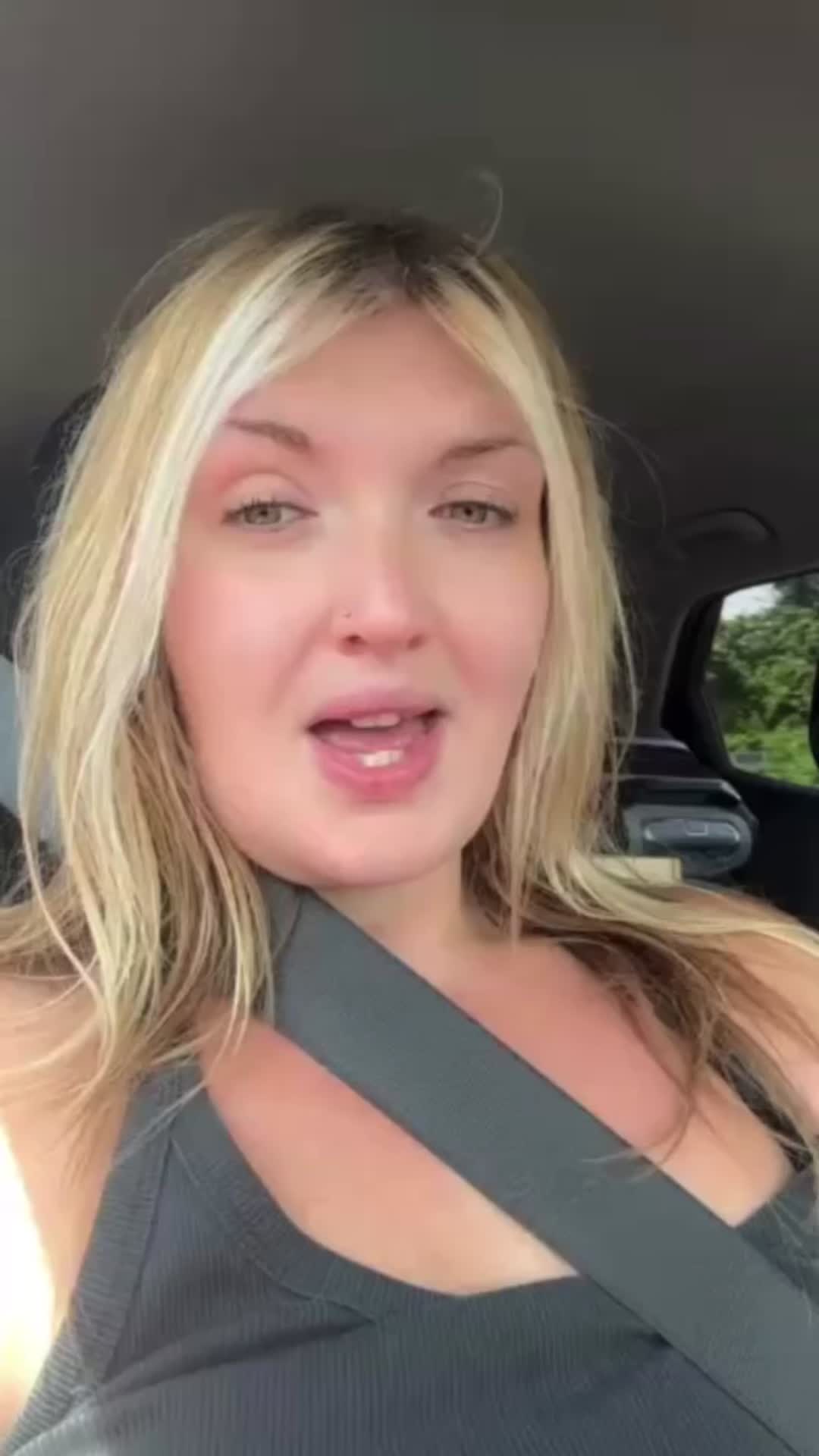 @Shespinkplush
