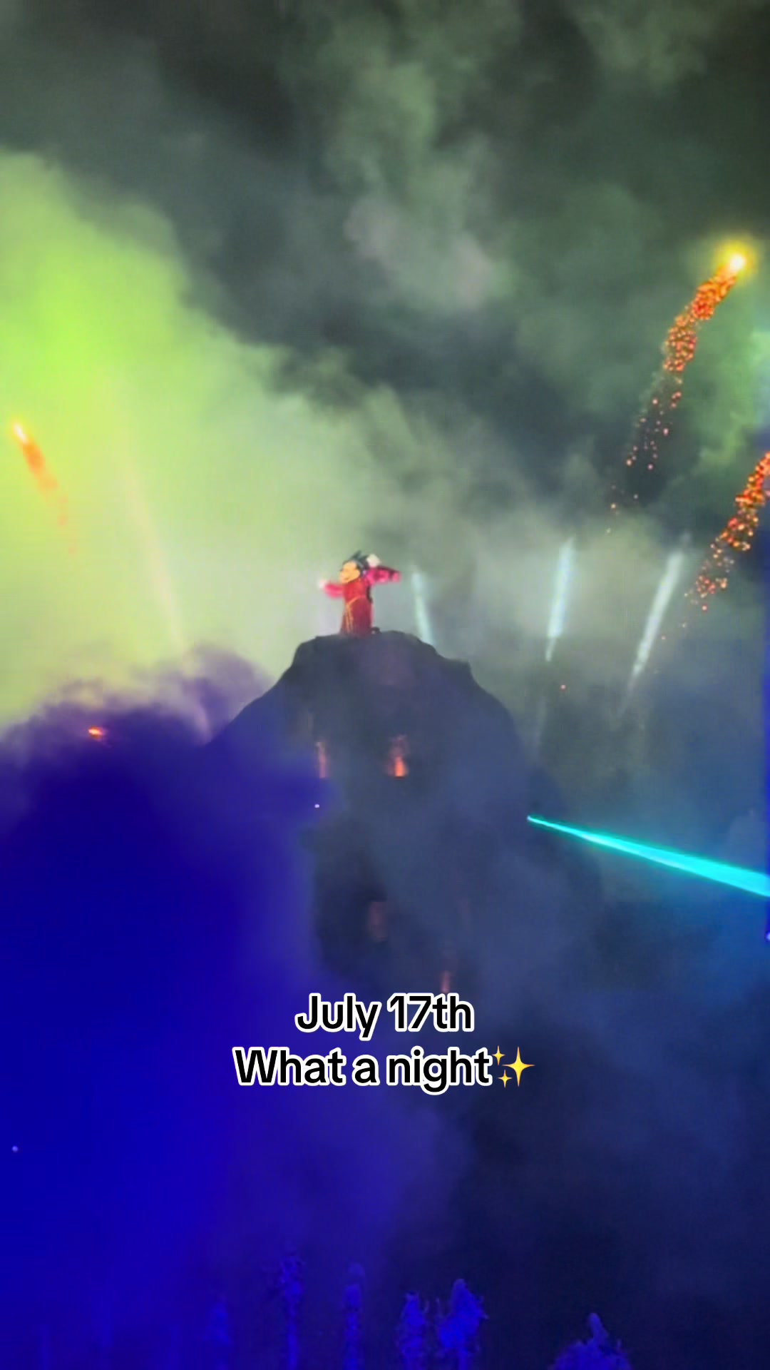@Lauren💜✨