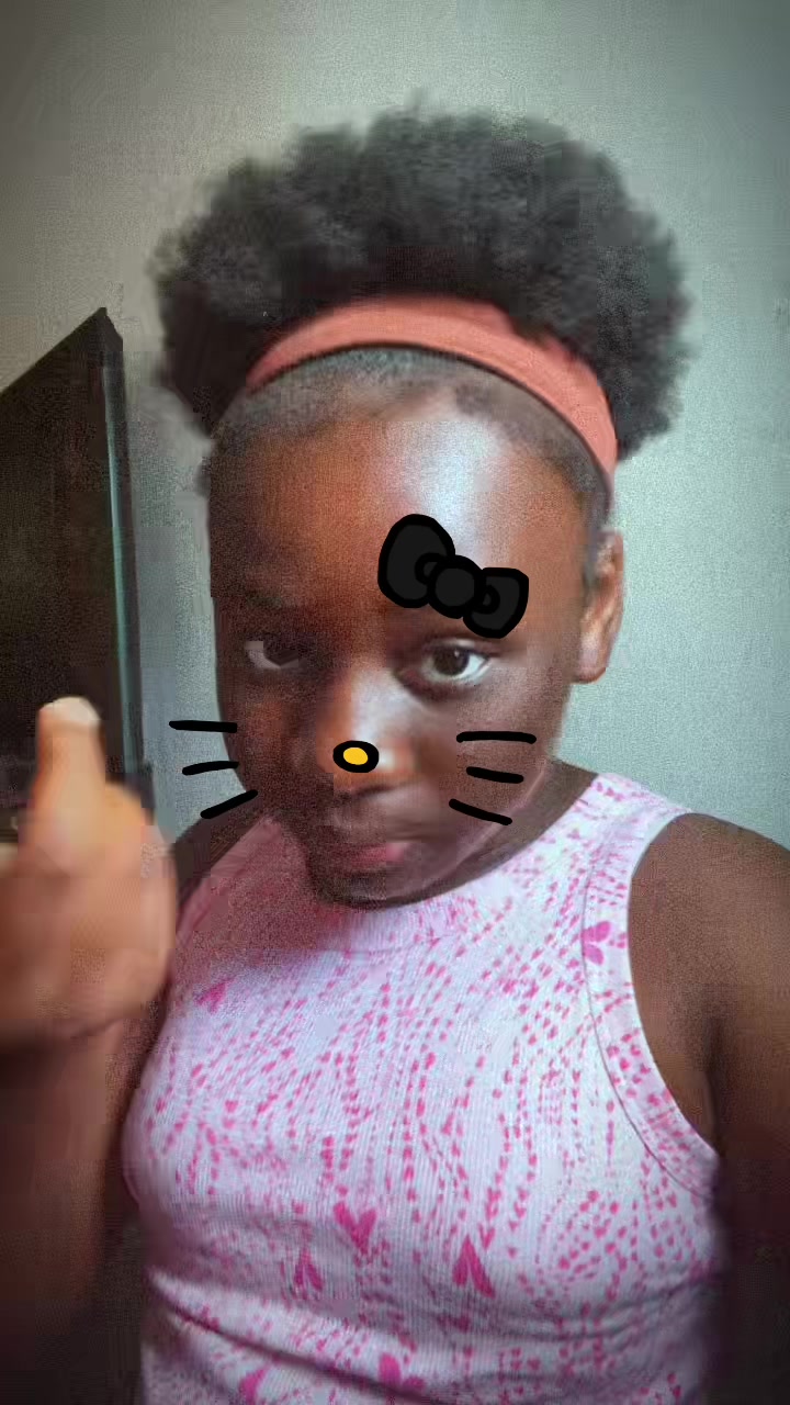 @’Qůėėņmårí🇱🇷👸🏾🤍‘