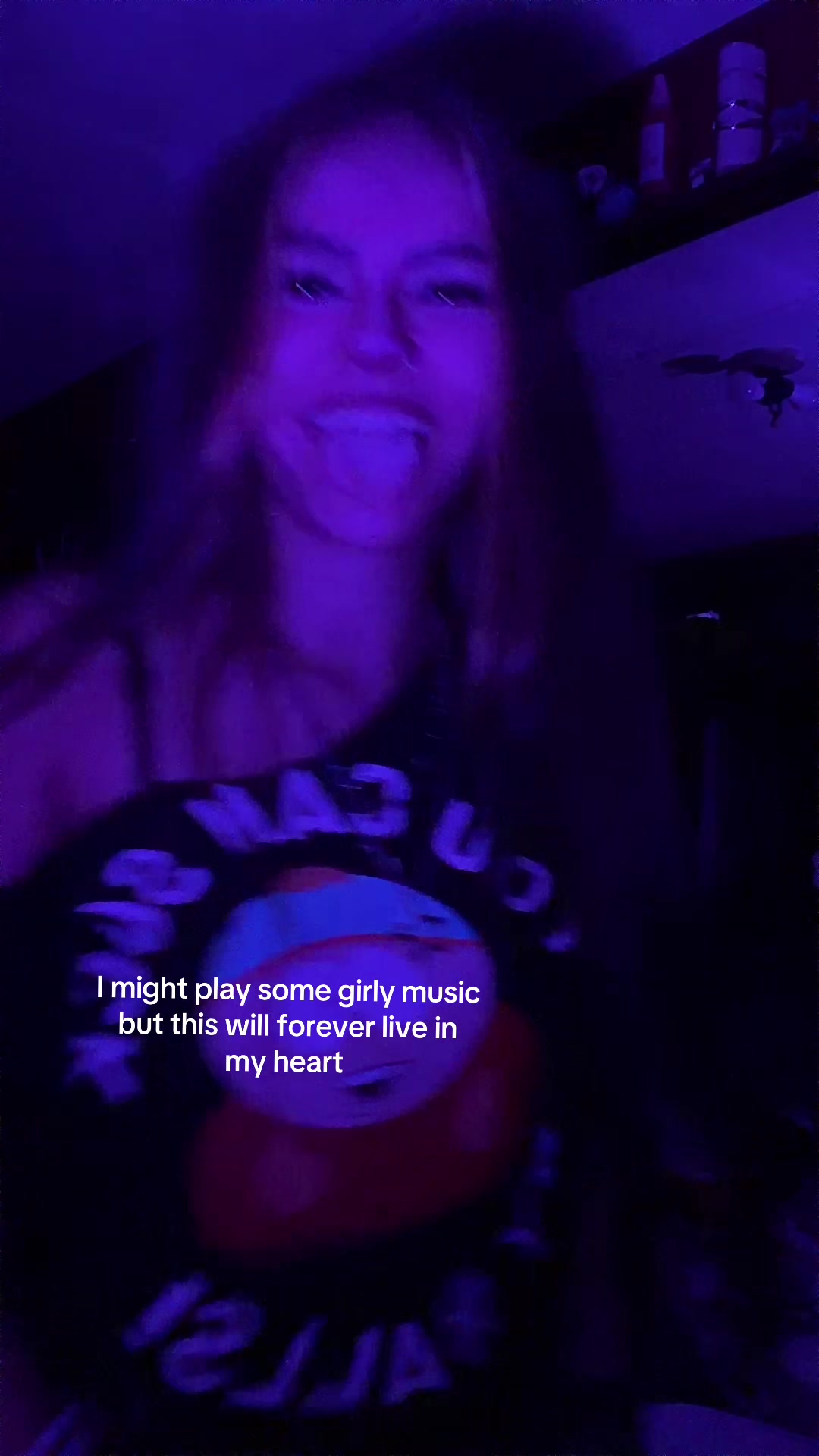 @Alexis🥀🎸🎧