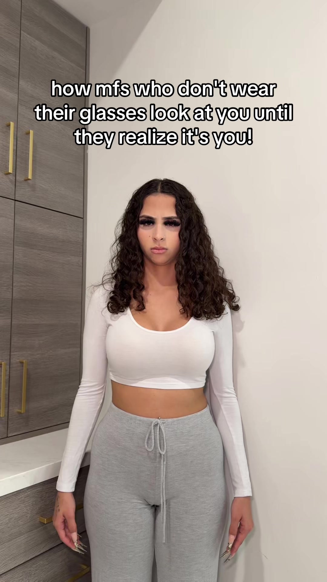 @𝒯𝒾𝓃𝒶