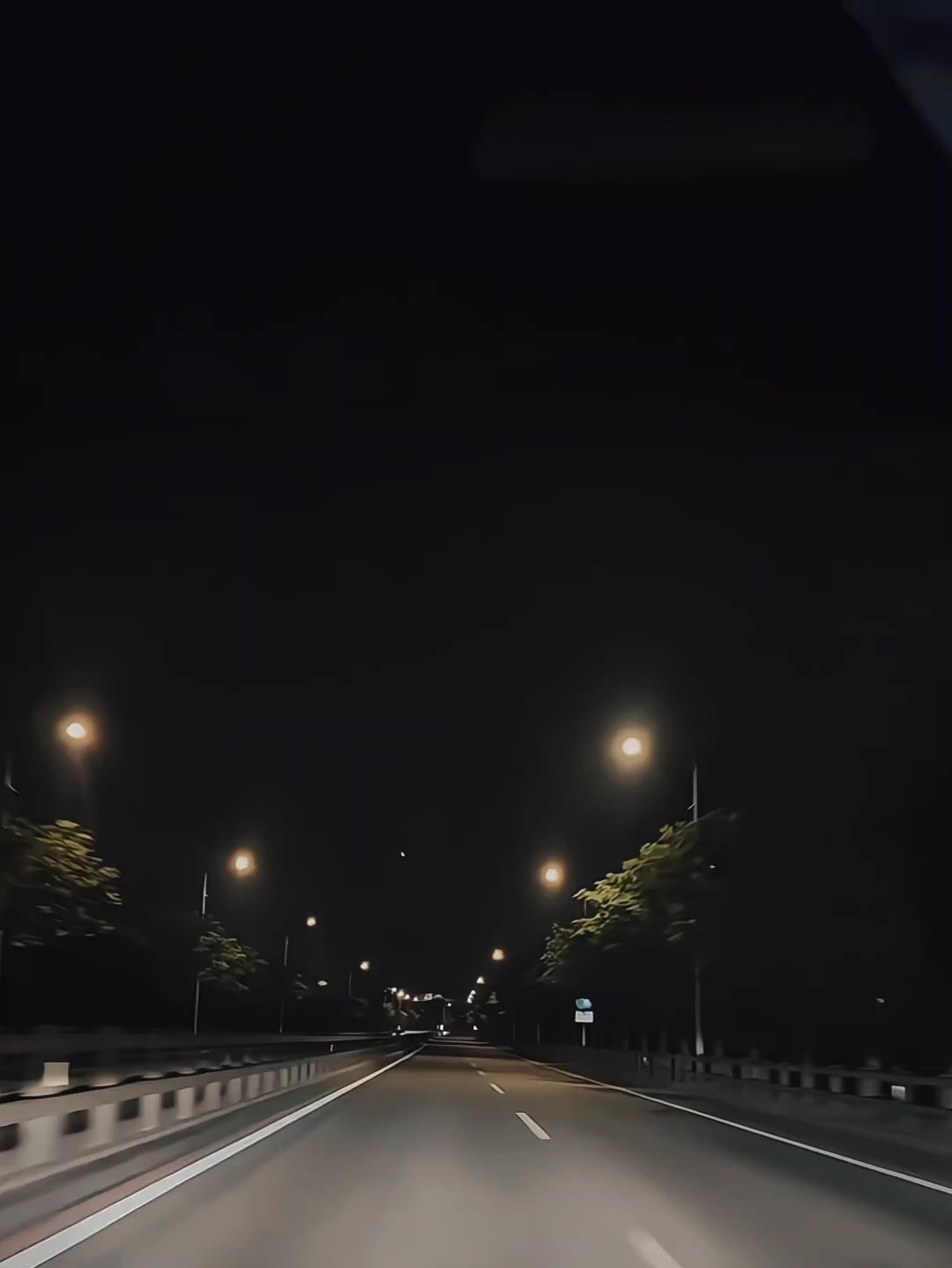 @𝗯𝘆.𝘀𝘁𝗼𝗿𝘆'𝘀𝗶𝗮🥶
