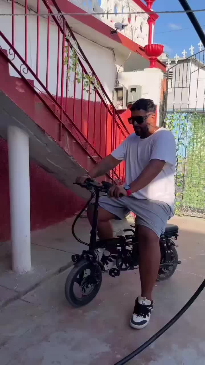 @Grabriel 🇨🇺