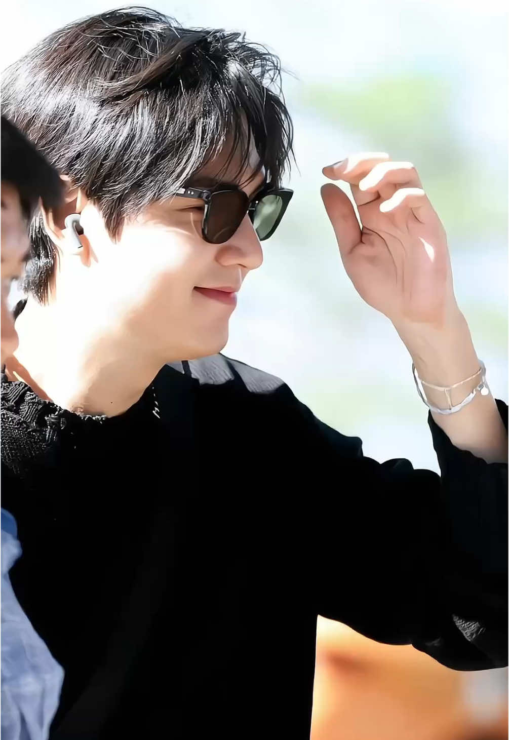 @We Love Anh Lee