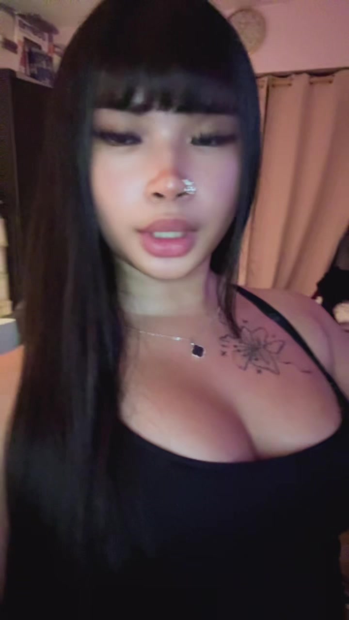 @poopyazngirl