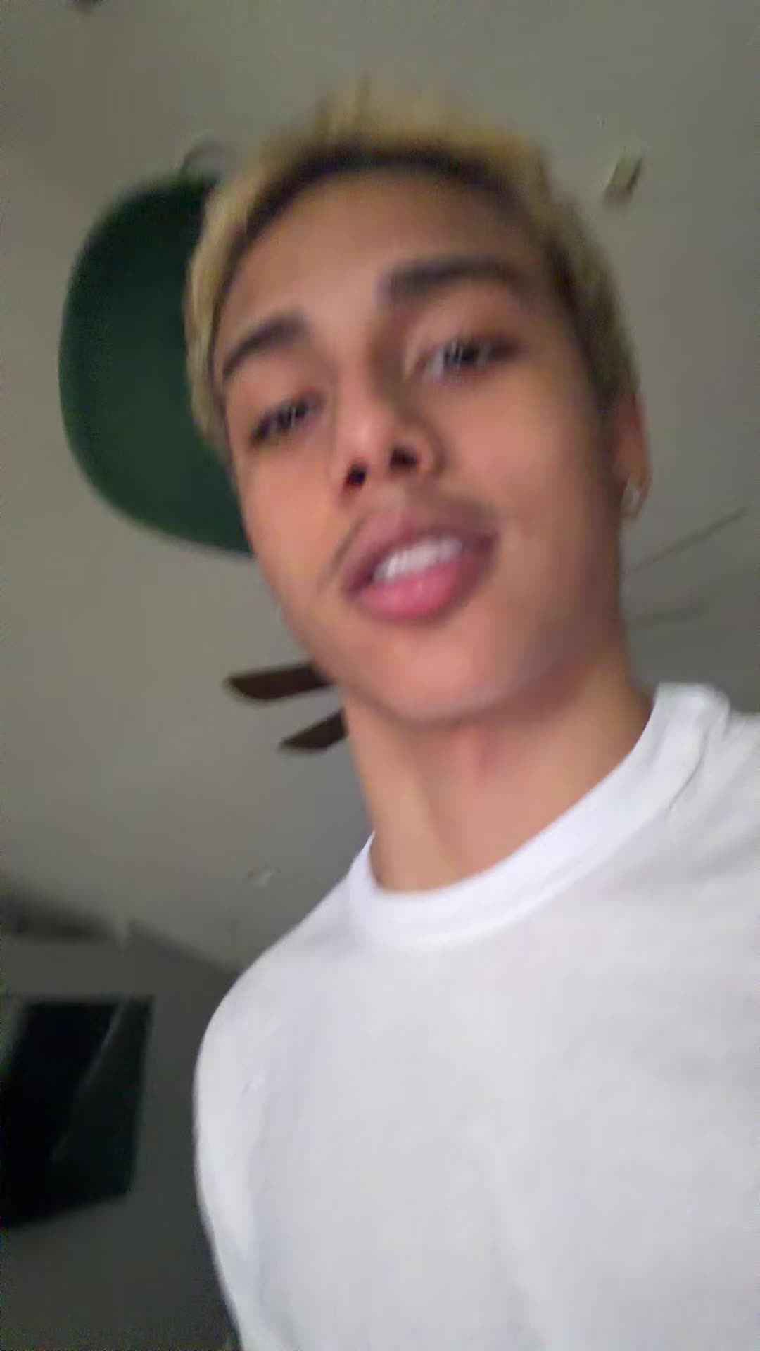 @Joelknocked