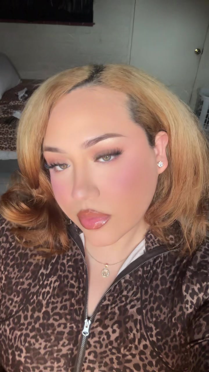 @certifiedlovergirl