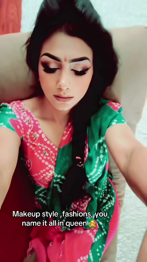 @Zoya the YouTube queen 👸✅1