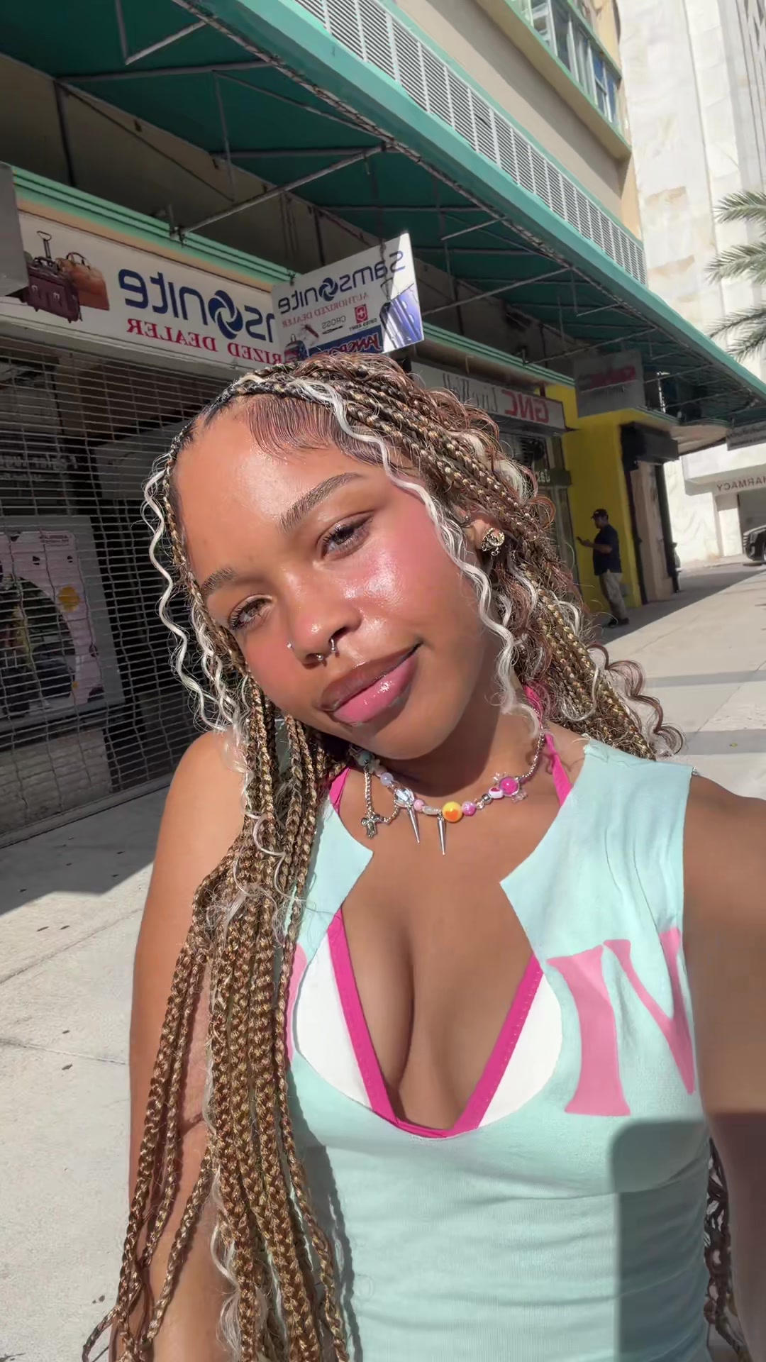 @notsanainaomi