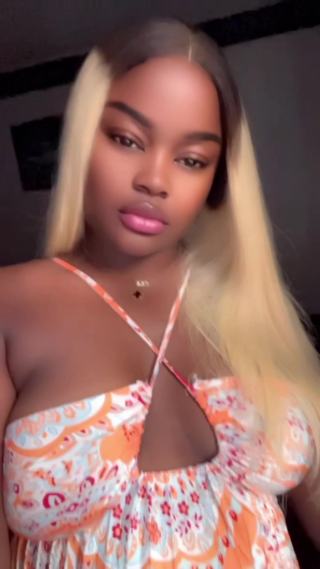 @lolambenga