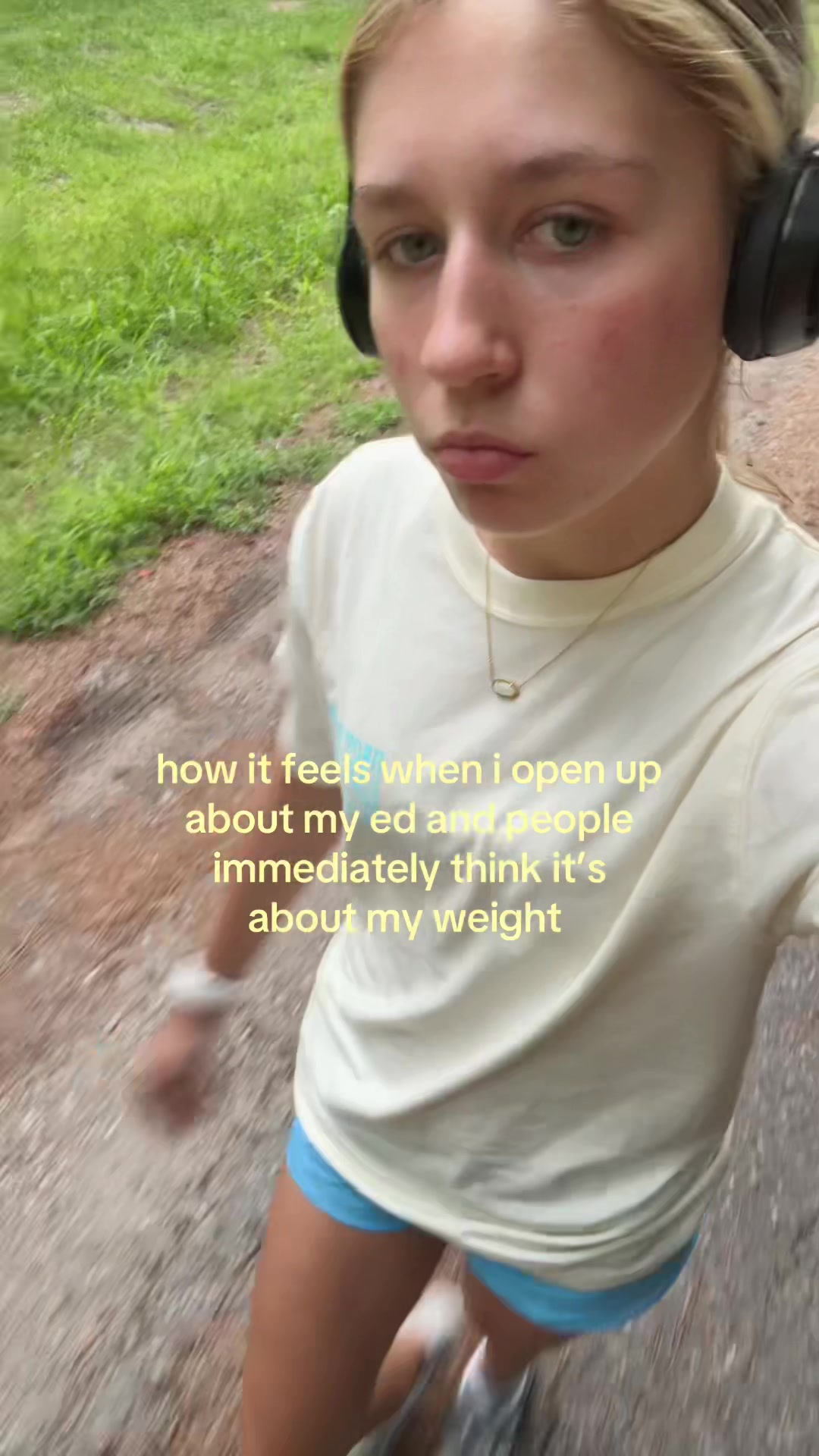 @༺♰༻