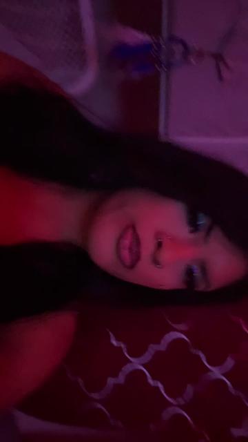 @Lulhennygvnk22