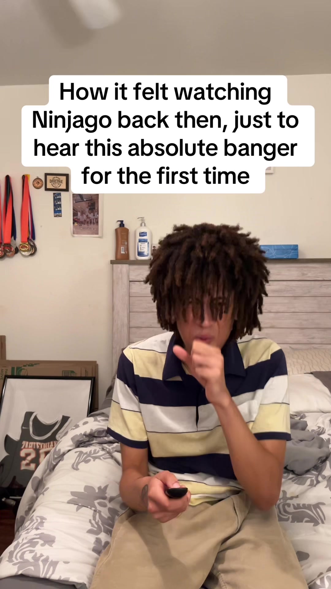 @ITZZ$kovie