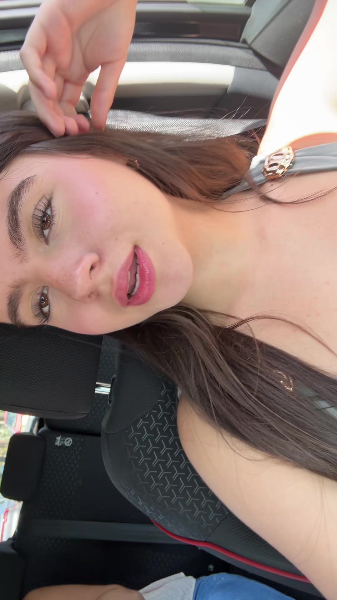 @𝐴𝑛𝑦𝑒𝑙𝑖𝑛𝑎