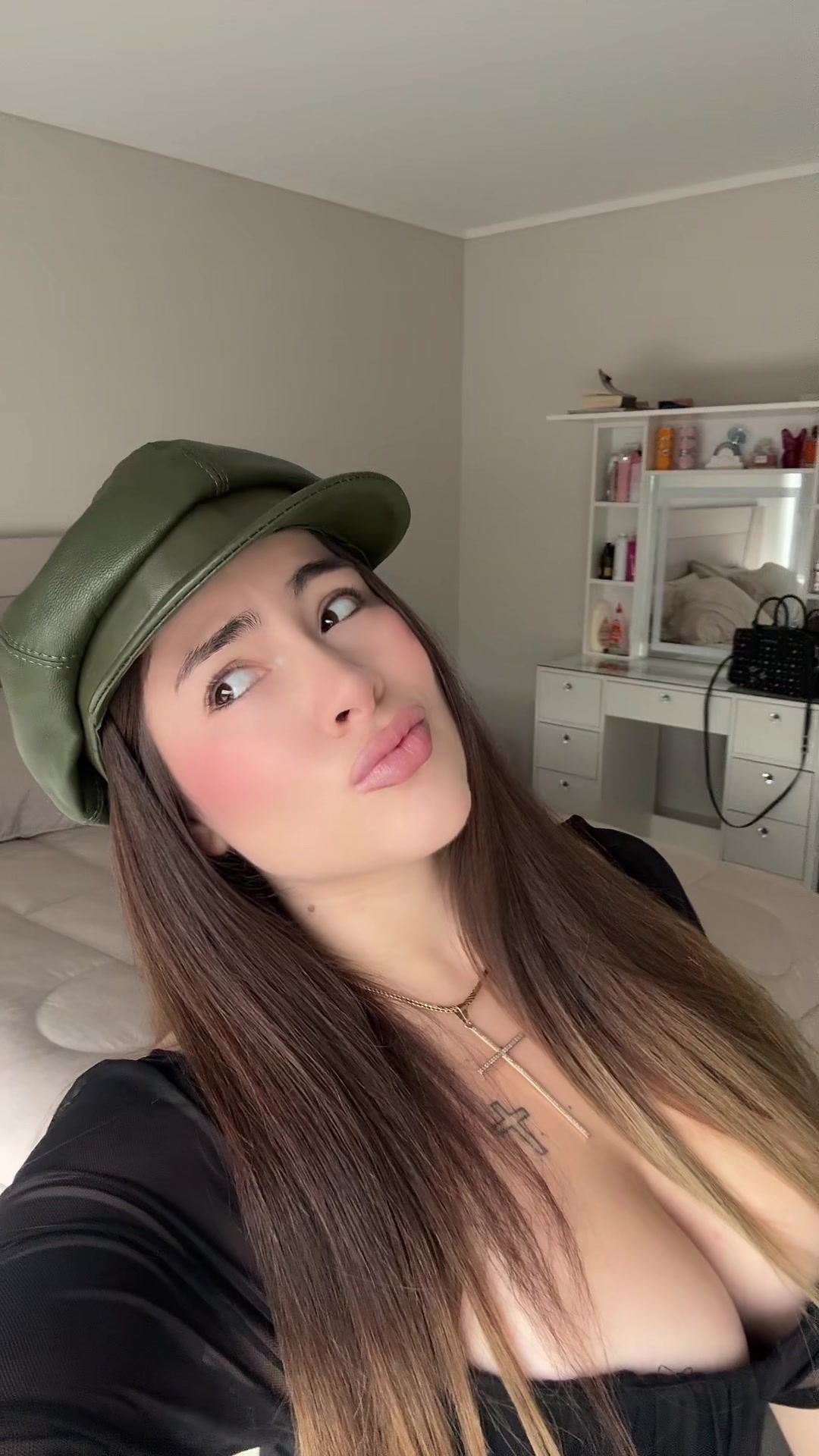 @bereshit.genesis