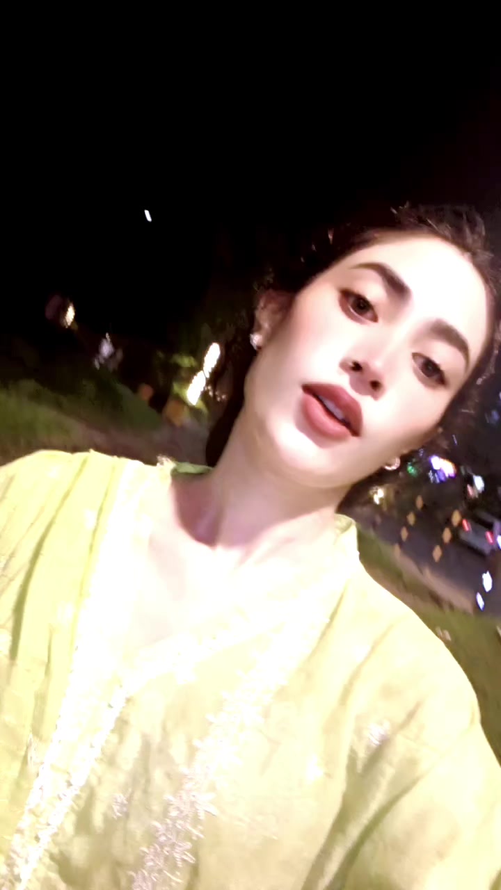 @𝐏𝐞𝐞𝐡𝐮 𝐛𝐡𝐚𝐭𝐭𝐢 ❤