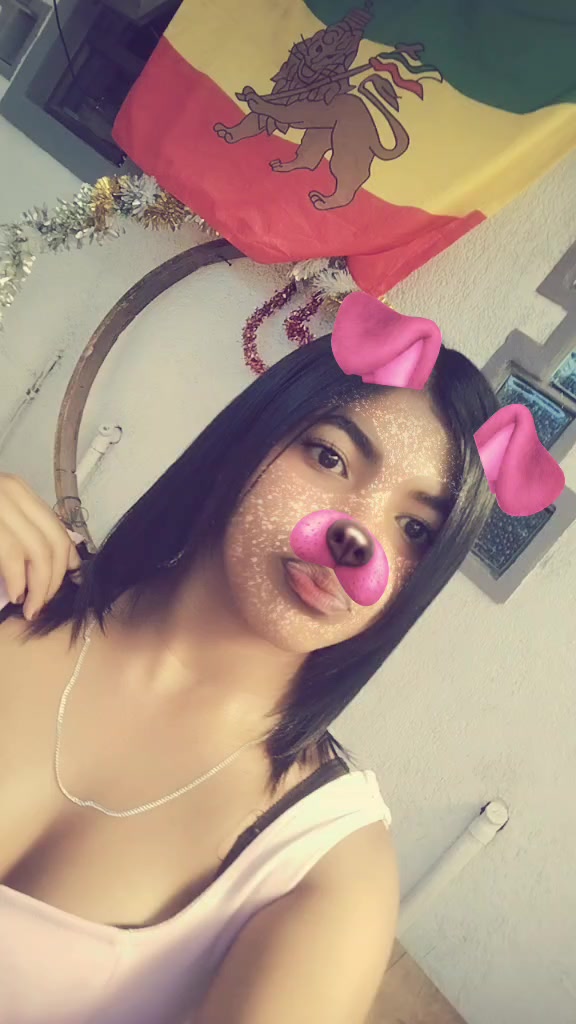 @Caitlin  May 💋
